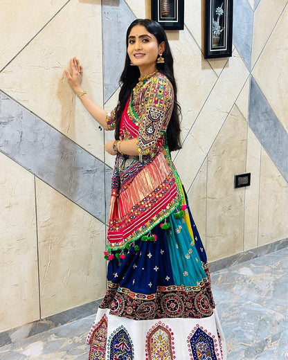 1534 LENGHA CHOLI