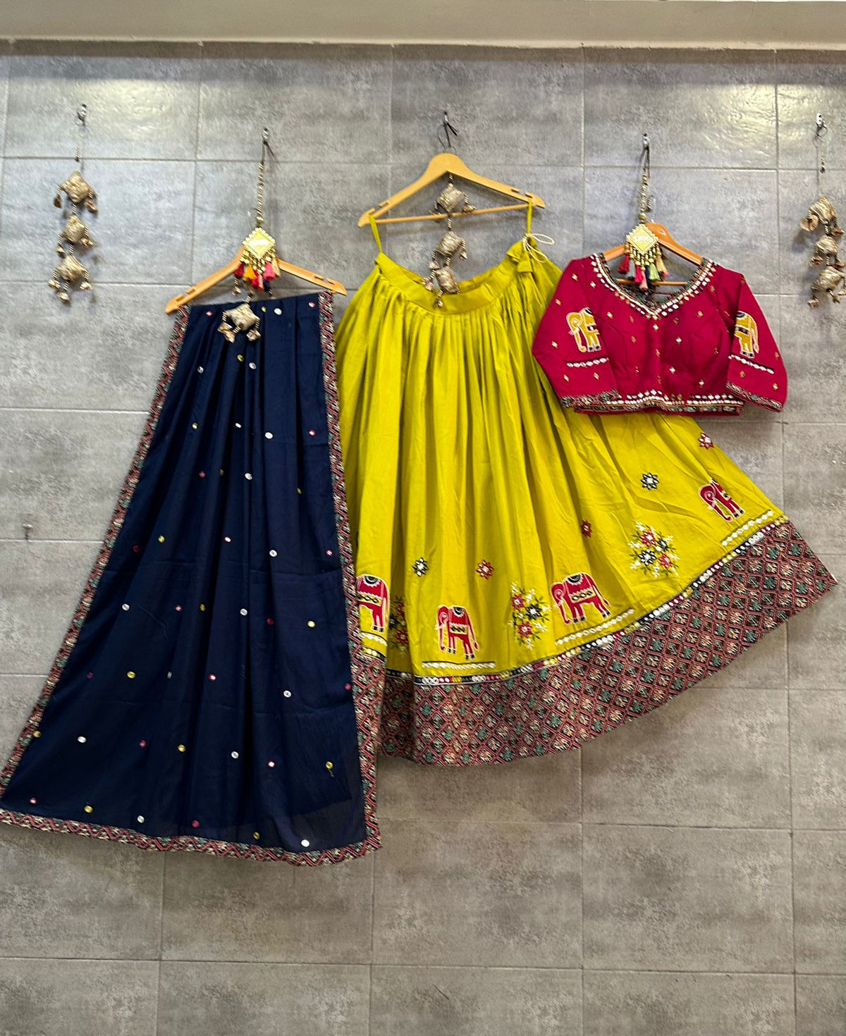 1478 YELLOW