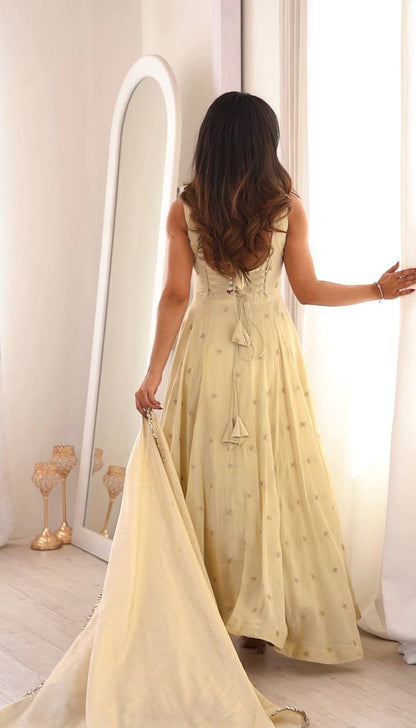 Piya Ivory Suit Set