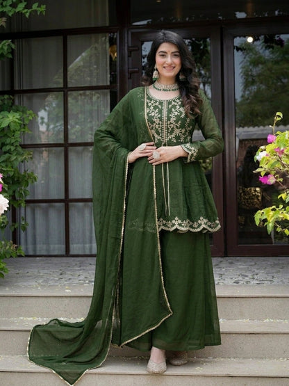 Aarisha Luxe Meadow Set