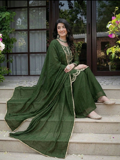 Aarisha Luxe Meadow Set