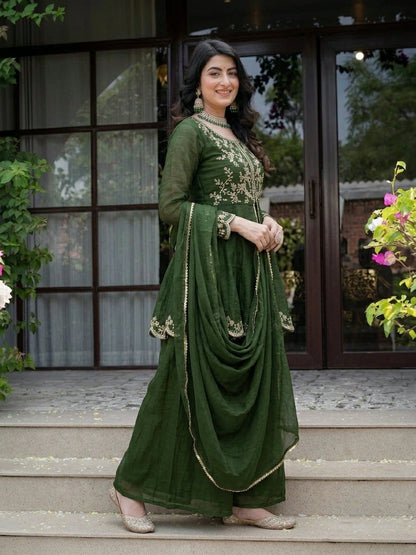Aarisha Luxe Meadow Set