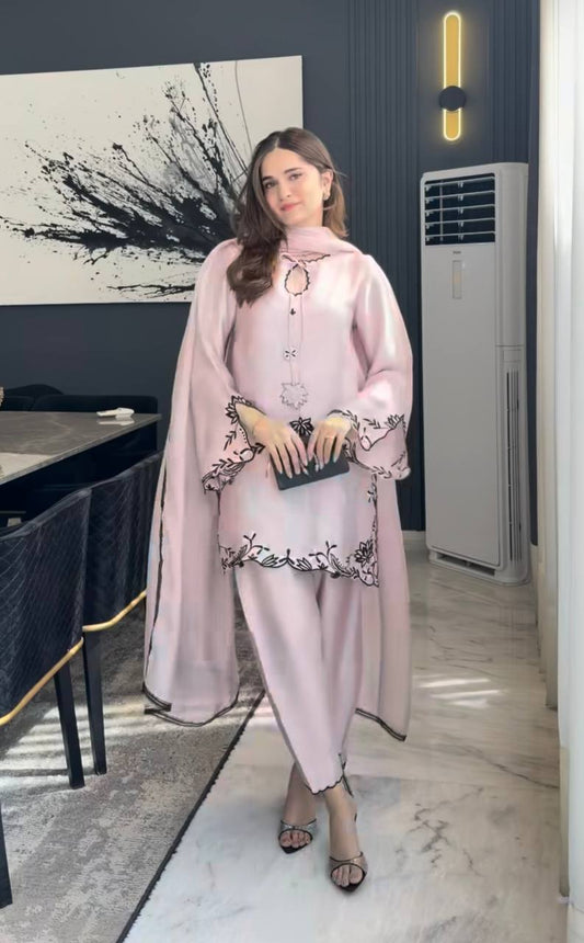 Sanaaya Luxe Crepe Farshi Set