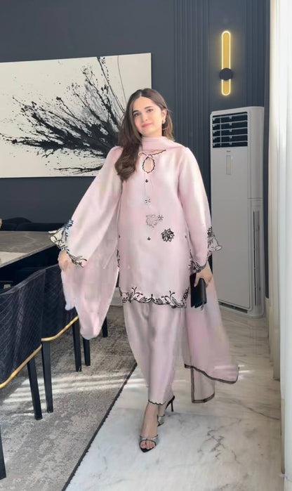 Sanaaya Luxe Crepe Farshi Set