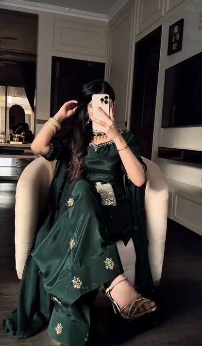 Aafiya Diamond Crep Farshi Set