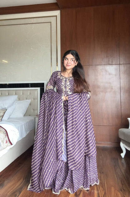 Hemanshi Royal Lavender Charm Traditional Printed Suit