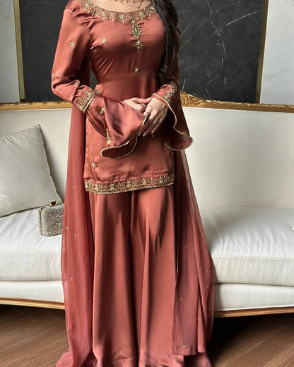 Avelira Noor Sharara Set
